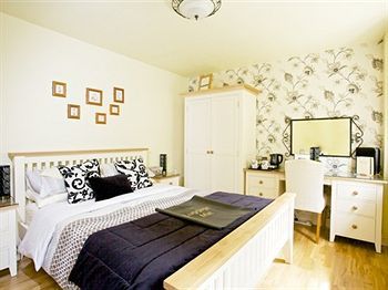 Silverstone Guest House المظهر الخارجي الصورة